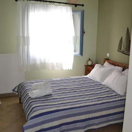 Blue House Holiday home Koronos
